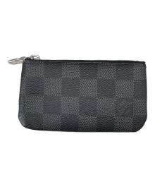 LOUIS VUITTON（ルイ ヴィトン）の古着「LOUIS VUITTON　ダミエ・グラフィット　ポシェット・クレ　カードキーケース」｜ブラック