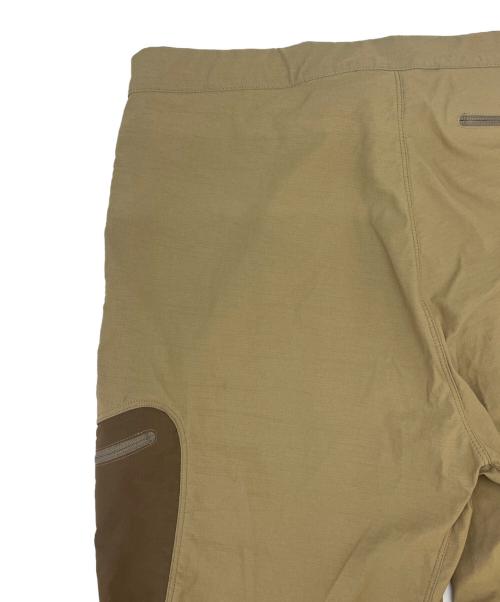 mont-bell（モンベル）mont-bell (モンベル) mont-bell　コンバーチブル 1／2パンツ カーキ サイズ:Ｌの古着・服飾アイテム