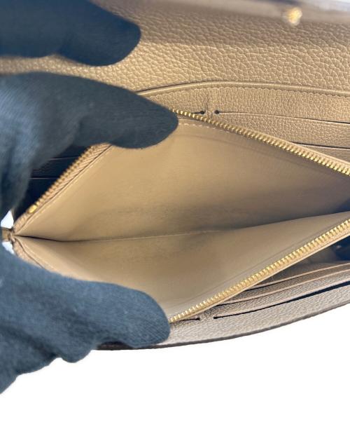 LOUIS VUITTON（ルイ ヴィトン）LOUIS VUITTON (ルイ ヴィトン) モノグラム  LOUIS VUITTON  長財布 ベージュの古着・服飾アイテム