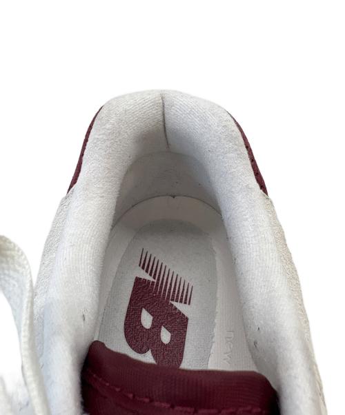 NEW BALANCE（ニューバランス）NEW BALANCE (ニューバランス) NEW BALANCE　550 Sea Salt Classic CRIMSON　ローカットスニーカー ホワイト×レッド サイズ:23の古着・服飾アイテム