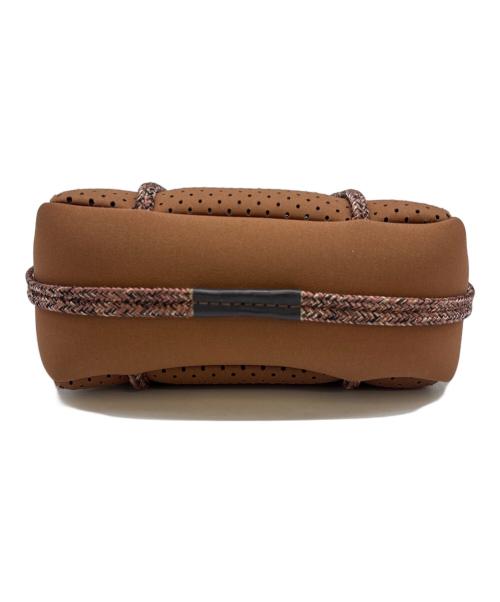 STATE OF ESCAPE（ステイトオブエスケープ）STATE OF ESCAPE (ステイトオブエスケープ) STATE OF ESCAPE MICRO 2WAYショルダーバッグ ブラウンの古着・服飾アイテム