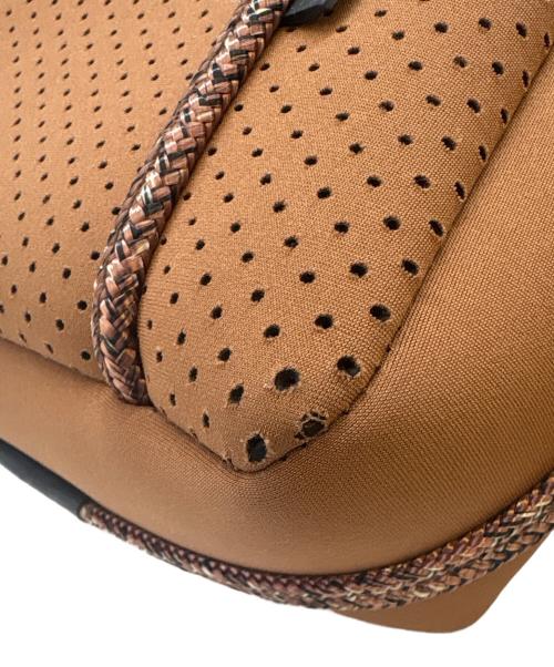 STATE OF ESCAPE（ステイトオブエスケープ）STATE OF ESCAPE (ステイトオブエスケープ) STATE OF ESCAPE MICRO 2WAYショルダーバッグ ブラウンの古着・服飾アイテム