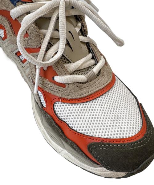 asics（アシックス）asics (アシックス) asics　GEL-NYC　スニーカー ホワイト×ベージュ×オレンジ サイズ:28.0の古着・服飾アイテム