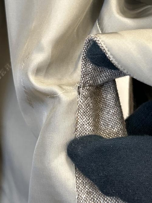 BURBERRY LONDON（バーバリーロンドン）BURBERRY LONDON (バーバリーロンドン) BURBERRY LONDON　テーラードジャケット ベージュ サイズ:98-88-175 AB6の古着・服飾アイテム