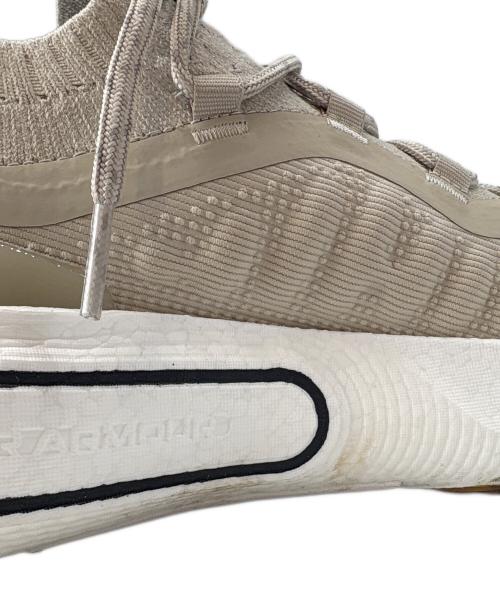 UNDER ARMOUR（アンダーアーマー）UNDER ARMOUR (アンダーアーマー) UNDER ARMOUR　ローカットスニーカー ベージュ サイズ:27.5の古着・服飾アイテム