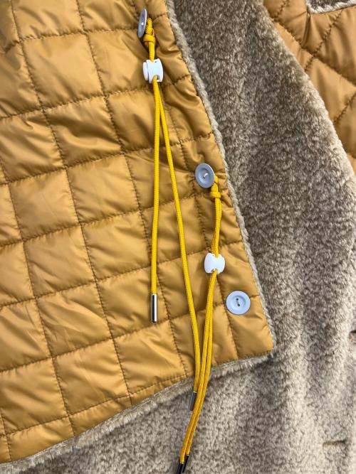 sillage（シアージ）Sillage (シアージ) Sillage　Quilt Apron Vest　ボアキルティングリバーシブルベスト ブラウン サイズ:Fの古着・服飾アイテム