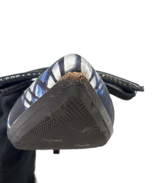 PRADA（プラダ）PRADA (プラダ) PRADA　ポインテッドトゥパンプス ブルー×ブラック サイズ:35 1/2の古着・服飾アイテム