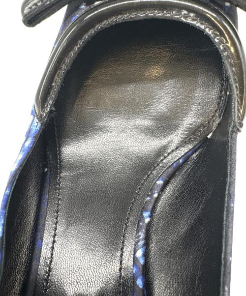 PRADA（プラダ）PRADA (プラダ) PRADA　ポインテッドトゥパンプス ブルー×ブラック サイズ:35 1/2の古着・服飾アイテム