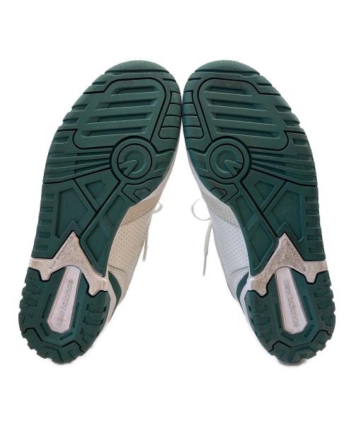 NEW BALANCE（ニューバランス）NEW BALANCE (ニューバランス) NEW BALANCE　ローカットスニーカー ホワイト×グリーン サイズ:24の古着・服飾アイテム