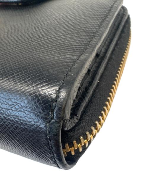 PRADA（プラダ）PRADA (プラダ) PRADA 　サフィアーノ 　2つ折り財布 ブラックの古着・服飾アイテム