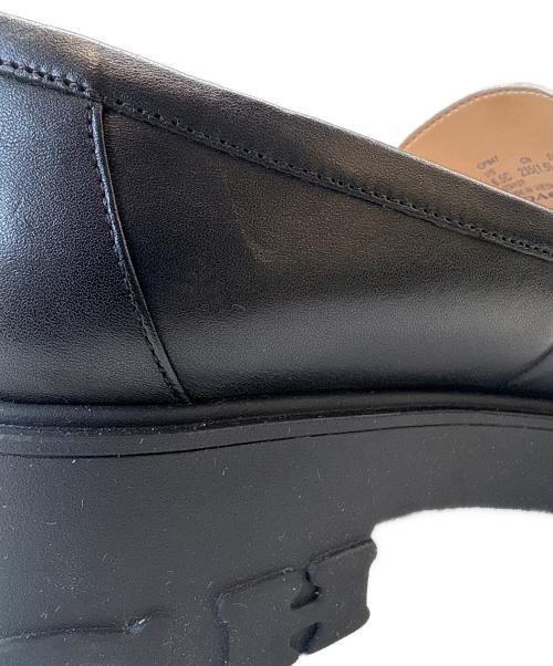 COACH（コーチ）COACH (コーチ) COACH　ルーシーローファー ブラック×アイボリー サイズ:23.5の古着・服飾アイテム