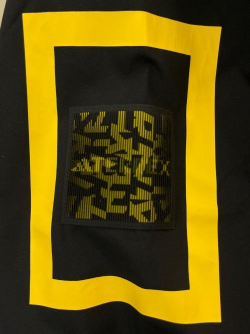 adidas（アディダス）adidas (アディダス) NATIONAL GEOGRAPHIC (ナショナルジオグラフィック) adidas × NATIONAL GEOGRAPHIC　WINDSTOPPER　ウインドブレーカー ブラック サイズ:Mの古着・服飾アイテム