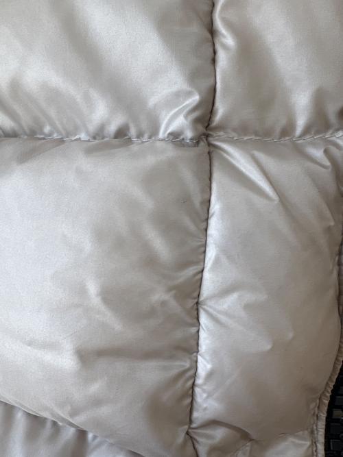 MONCLER（モンクレール）MONCLER (モンクレール) MONCLER SUYEN GIUBBOTTO ダウンジャケット ベージュの古着・服飾アイテム