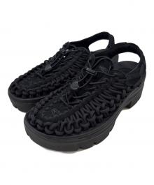 KEEN（キーン）の古着「KEEN　サンダル」｜ブラック
