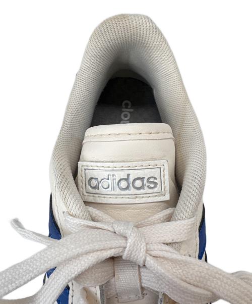adidas（アディダス）adidas (アディダス) adidas　ローカットスニーカー アイボリー×ブルー サイズ:26の古着・服飾アイテム