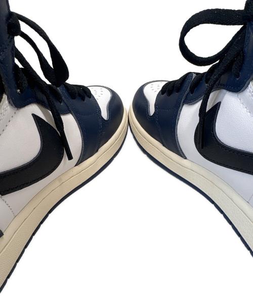 NIKE（ナイキ）NIKE (ナイキ) NIKE　Air Jordan 1 Retro High OG ホワイト×ネイビー サイズ:27.5の古着・服飾アイテム