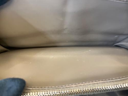 LOUIS VUITTON（ルイ ヴィトン）LOUIS VUITTON (ルイ ヴィトン) LOUIS VUITTON　エピ　長財布 グレージュの古着・服飾アイテム