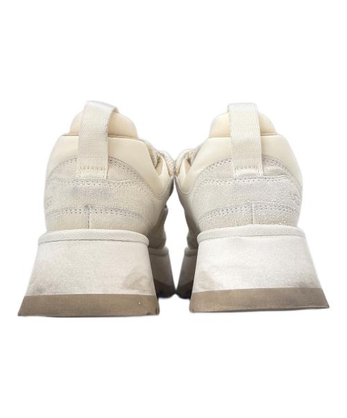 UGG（アグ）UGG (アグ) UGG　W ASTROMEL　スニーカー ホワイト サイズ:25の古着・服飾アイテム