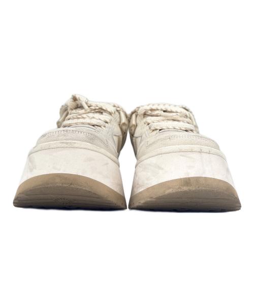 UGG（アグ）UGG (アグ) UGG　W ASTROMEL　スニーカー ホワイト サイズ:25の古着・服飾アイテム