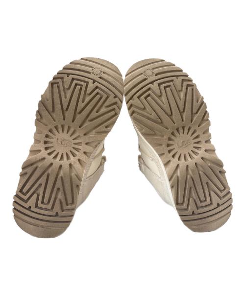 UGG（アグ）UGG (アグ) UGG　W ASTROMEL　スニーカー ホワイト サイズ:25の古着・服飾アイテム