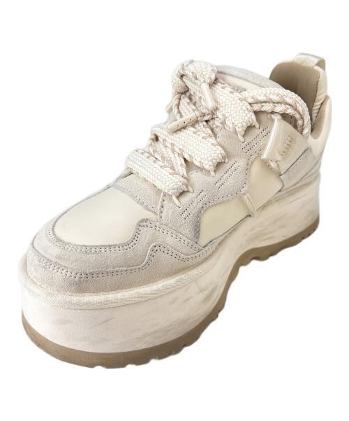 UGG（アグ）UGG (アグ) UGG　W ASTROMEL　スニーカー ホワイト サイズ:25の古着・服飾アイテム