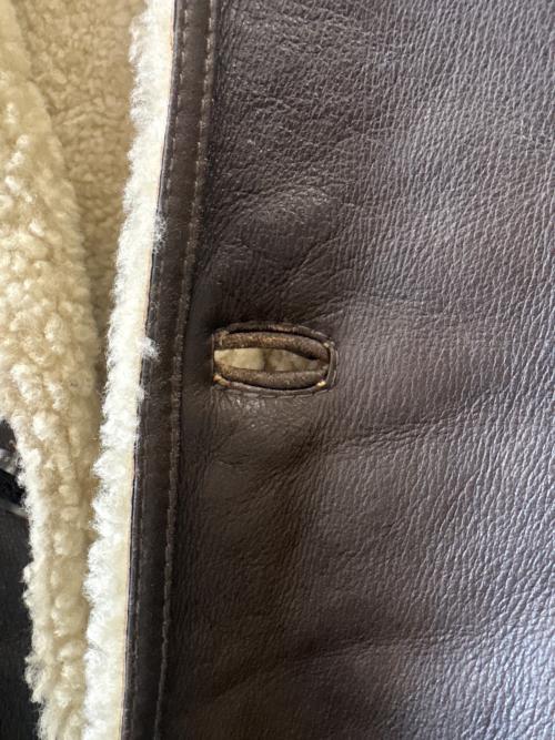 HUGO BOSS（ヒューゴ ボス）HUGO BOSS (ヒューゴ ボス) HUGO BOSS　ムートンジャケット ブラウン サイズ:50の古着・服飾アイテム