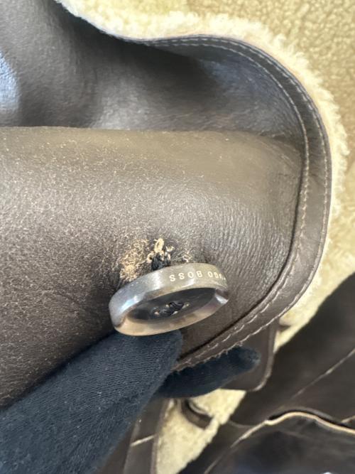 HUGO BOSS（ヒューゴ ボス）HUGO BOSS (ヒューゴ ボス) HUGO BOSS　ムートンジャケット ブラウン サイズ:50の古着・服飾アイテム