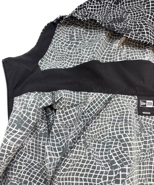 New Era（ニューエラ）New Era (ニューエラ) New Era　総柄　マウンテンパーカー ブラック サイズ:MEDIUMの古着・服飾アイテム