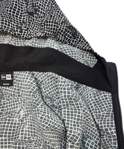 New Era（ニューエラ）New Era (ニューエラ) New Era　総柄　マウンテンパーカー ブラック サイズ:MEDIUMの古着・服飾アイテム