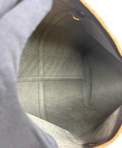 LOUIS VUITTON（ルイ ヴィトン）LOUIS VUITTON (ルイ ヴィトン) エピ　キーポル50　LOUIS VUITTON　ボストンバッグ ブラックの古着・服飾アイテム