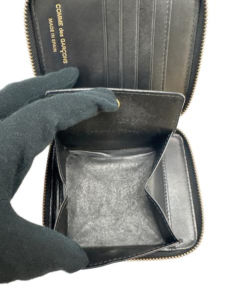 COMME des GARCONS（コムデギャルソン）COMME des GARCONS (コムデギャルソン) COMME des GARCONS 　2つ折り財布の古着・服飾アイテム