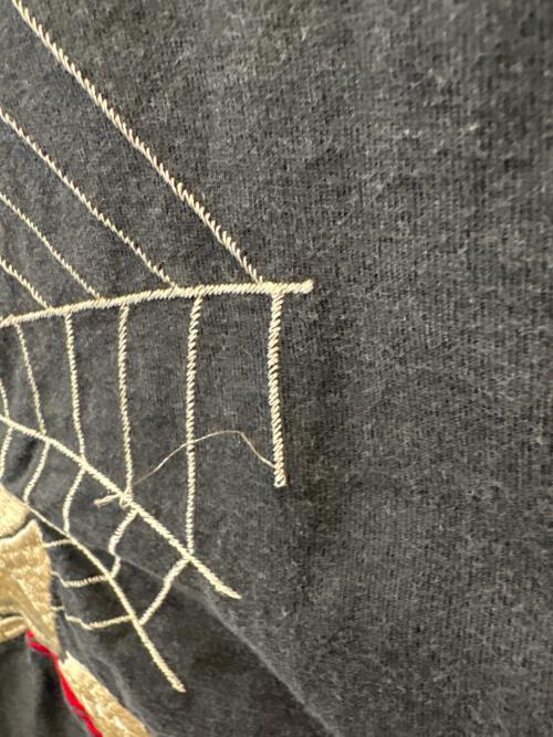 東洋エンタープライズ（トウヨウエンタープライズ）東洋エンタープライズ (トウヨウエンタープライズ) 東洋エンタープライズ　Tシャツ グレー サイズ:不明の古着・服飾アイテム