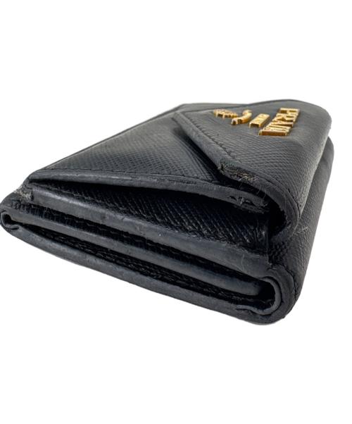 PRADA（プラダ）PRADA (プラダ) PRADA 　サフィアーノ 　3つ折り財布 ブラックの古着・服飾アイテム