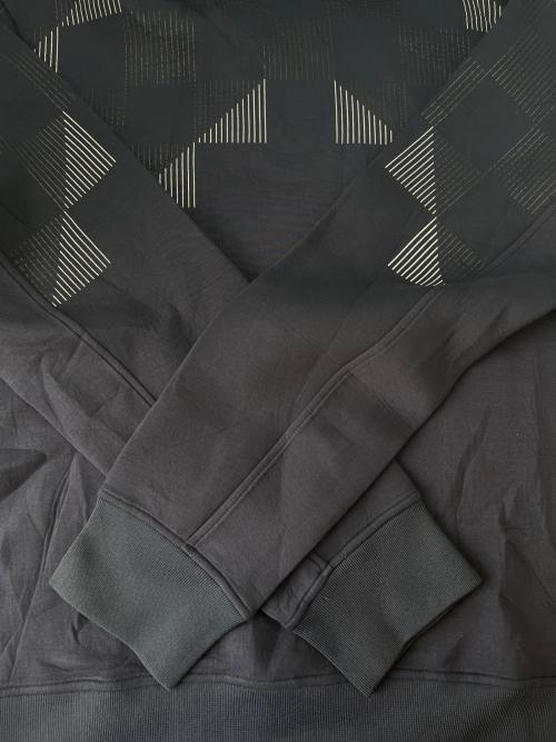 EMPORIO ARMANI（エンポリオ アルマーニ）EMPORIO ARMANI (エンポリオ アルマーニ) EMPORIO ARMANI　プルオーバーパーカー ネイビー サイズ:XLの古着・服飾アイテム