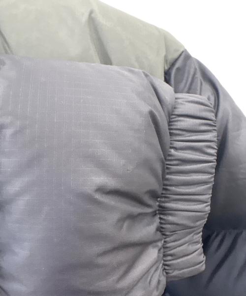 THE NORTH FACE（ザ ノース フェイス）THE NORTH FACE (ザ ノース フェイス) THE NORTH FACE　ヌプシフーディ　ダウンジャケット ネイビー×グレー サイズ:XLの古着・服飾アイテム