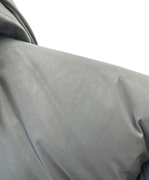 THE NORTH FACE（ザ ノース フェイス）THE NORTH FACE (ザ ノース フェイス) THE NORTH FACE　ヌプシフーディ　ダウンジャケット ネイビー×グレー サイズ:XLの古着・服飾アイテム