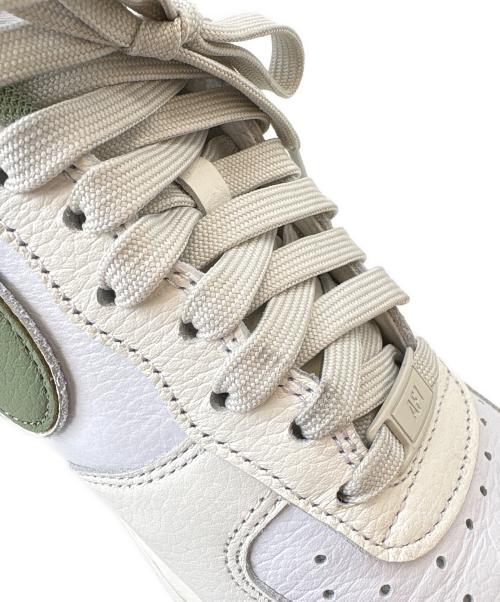 NIKE（ナイキ）NIKE (ナイキ) NIKE　AIR FORCE1　スニーカー ホワイト×グリーン サイズ:26.5の古着・服飾アイテム