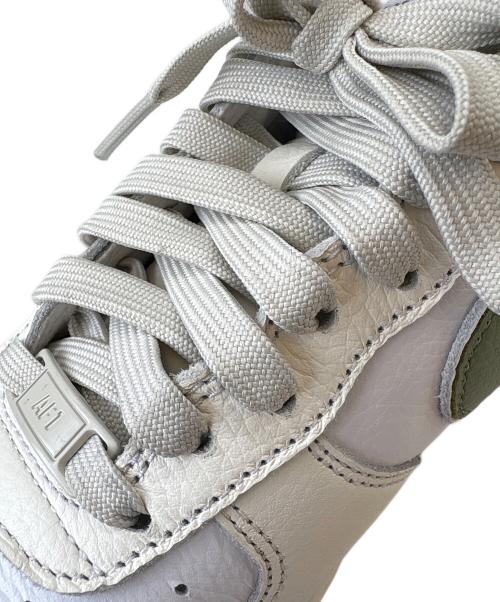 NIKE（ナイキ）NIKE (ナイキ) NIKE　AIR FORCE1　スニーカー ホワイト×グリーン サイズ:26.5の古着・服飾アイテム