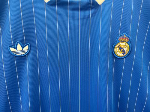 adidas（アディダス）adidas (アディダス) adidas  レアル・マドリード テラスアイコンジャージー　ゲームシャツ ブルー サイズ:J 3XLの古着・服飾アイテム