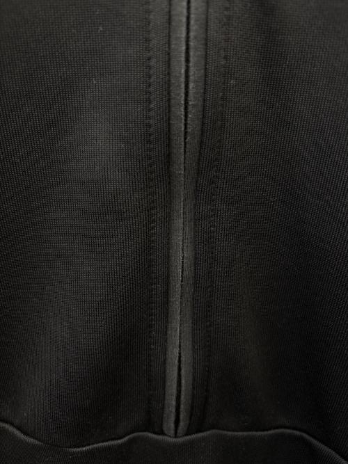 adidas（アディダス）adidas (アディダス) adidas　ハーフジップトラックジャケット ブラック サイズ:Ｍの古着・服飾アイテム