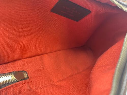 LOUIS VUITTON（ルイ ヴィトン）LOUIS VUITTON (ルイ ヴィトン) LOUIS VUITTON  ダミエ　ジェロニモスボディーバッグ ブラウンの古着・服飾アイテム