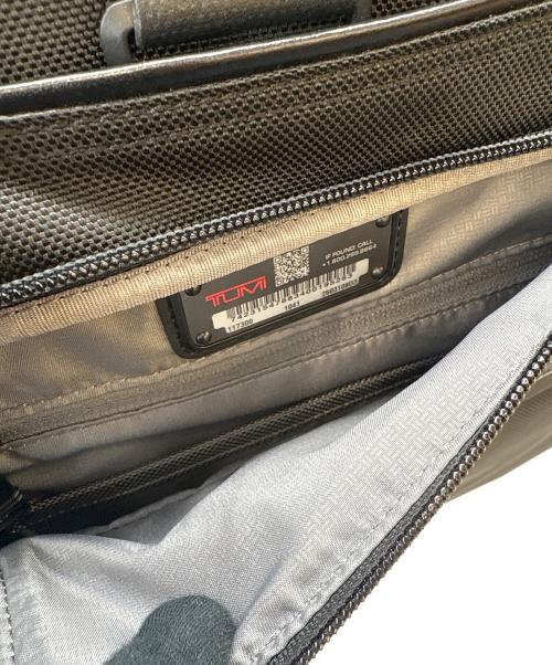 TUMI（トゥミ）TUMI (トゥミ) TUMI　オーガナイザー・ポートフォリオ・ブリーフ　ブリーフケース ブラックの古着・服飾アイテム