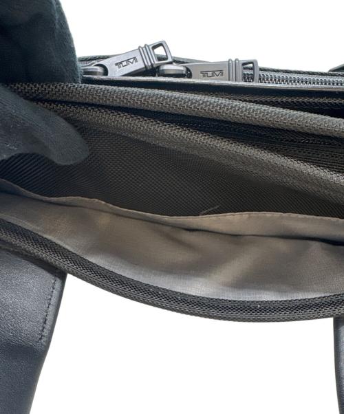 TUMI（トゥミ）TUMI (トゥミ) TUMI　オーガナイザー・ポートフォリオ・ブリーフ　ブリーフケース ブラックの古着・服飾アイテム