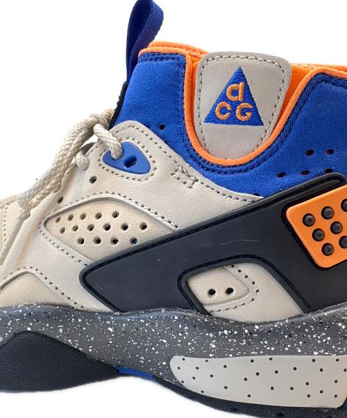 NIKE ACG（ナイキエーシージー）NIKE ACG (ナイキエーシージー) NIKE ACG　スニーカー ベージュ×ブルー×オレンジ サイズ:24.5の古着・服飾アイテム