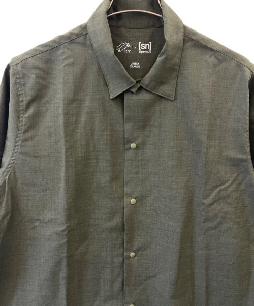 ltm（エルティーエム）ltm (エルティーエム) super.natural (スーパーナチュラル) ltm × super.natural  長袖シャツ オリーブ サイズ:UNISEX X LARGEの古着・服飾アイテム