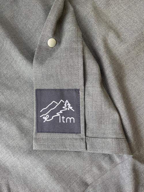 ltm（エルティーエム）ltm (エルティーエム) super.natural (スーパーナチュラル) ltm × super.natural  長袖シャツ オリーブ サイズ:UNISEX X LARGEの古着・服飾アイテム