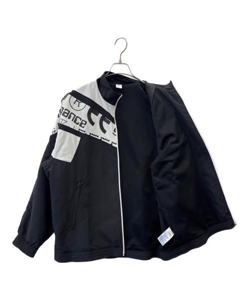 REEBOK（リーボック）REEBOK (リーボック) THE BLACK EYE PATCH (ブラックアイパッチ) REEBOK × THE BLACK EYE PATCH　ジャケット ブラック×ホワイト サイズ:Oの古着・服飾アイテム