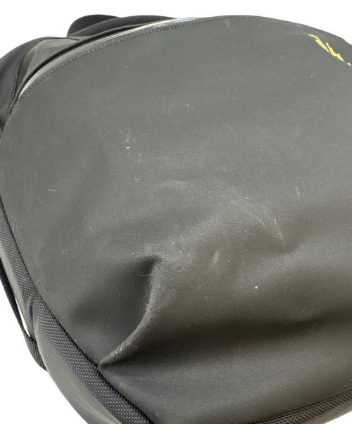 ARC'TERYX（アークテリクス）ARC'TERYX (アークテリクス) ARC'TERYX　Arro 8 Shoulder Bag　ショルダーバッグ ブラックの古着・服飾アイテム