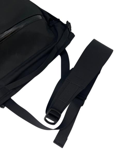ARC'TERYX（アークテリクス）ARC'TERYX (アークテリクス) ARC'TERYX　Arro 8 Shoulder Bag　ショルダーバッグ ブラックの古着・服飾アイテム