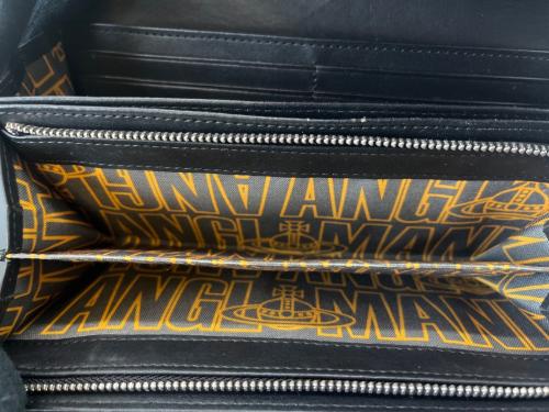 Vivienne Westwood（ヴィヴィアンウエストウッド）Vivienne Westwood (ヴィヴィアンウエストウッド) Anglomania (アングロマニア) Vivienne Westwood　Anglomania　長財布 レッド×ブルーの古着・服飾アイテム